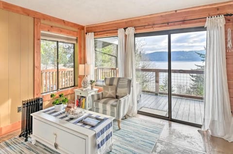 Hoodsport Memory - Beach View, Oysters & Near Olympic Forest Apartment in Hoodsport