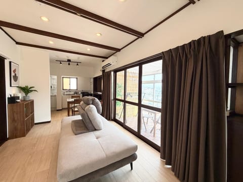 Living room, Photo of the whole room, Bedroom
