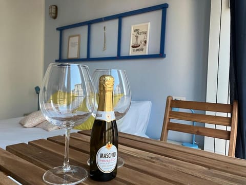 New Freedom Studio Tram 150m Apartment in Florence