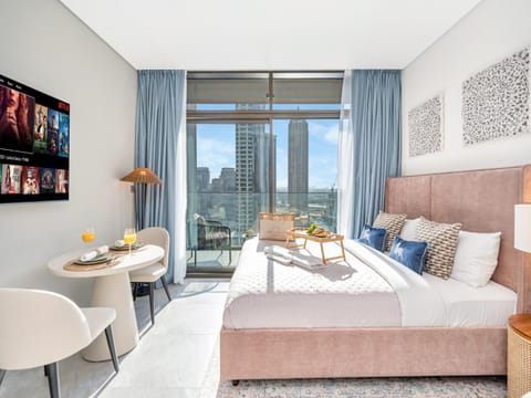 Bed, View (from property/room), Balcony/Terrace, Bedroom