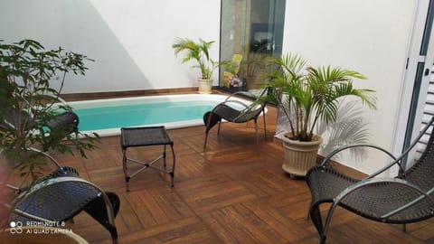 Seating area, Swimming pool, sunbed