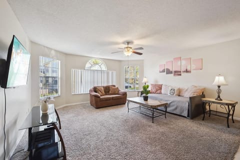 TV and multimedia, Living room, Photo of the whole room