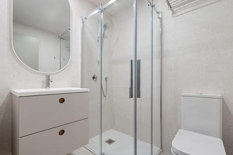 Confort y Ubicación en Madrid - Santero Suites Apartment in Madrid