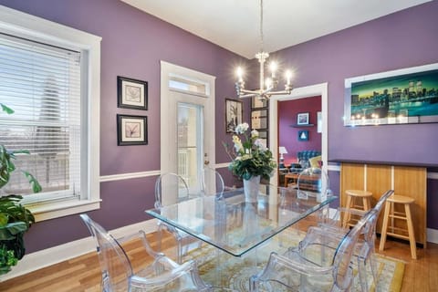 Vibrant Home: Historic Charm Perfect Location House in Louisville