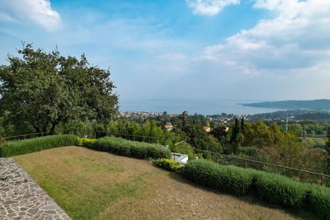 Lake view, Mountain view