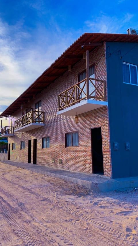 Property building, Day