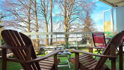 Patio, Spring, Day, Garden, View (from property/room), Balcony/Terrace, Living room, Seating area, Dining area, Garden view