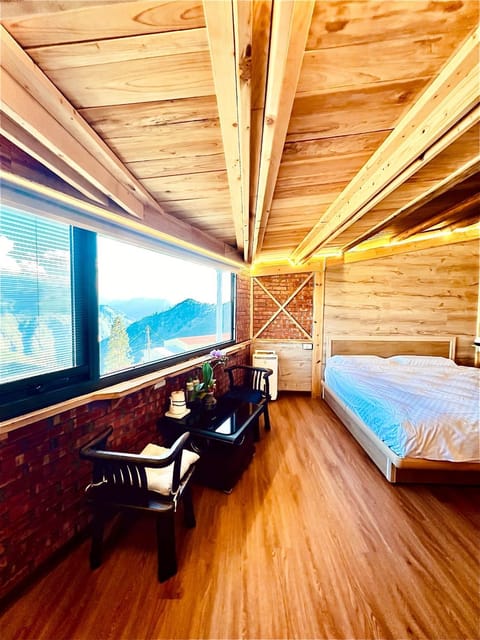 View (from property/room), Photo of the whole room