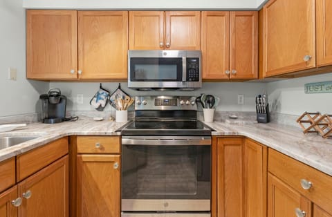 Song of the Sound House in Roanoke Island