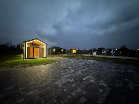 Property building, Night