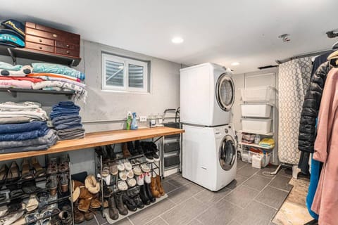 Spa Getaway with Open Space Access Sauna & Hot Tub & Cold Plunge House in Boulder