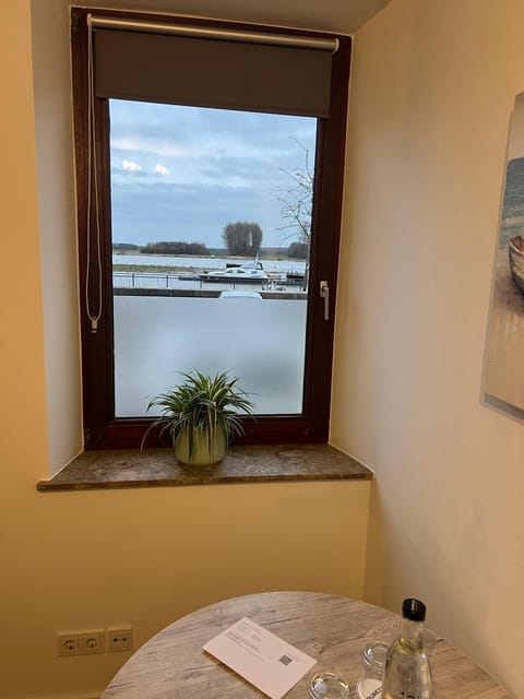 Hotel am Hafen Leverkusen Bed and Breakfast in Leverkusen