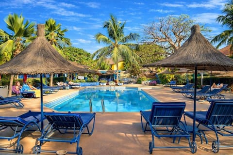 Swimming pool