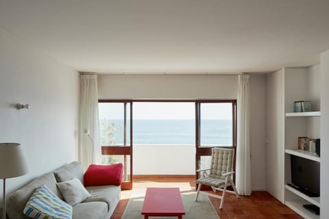 Living room, Sea view