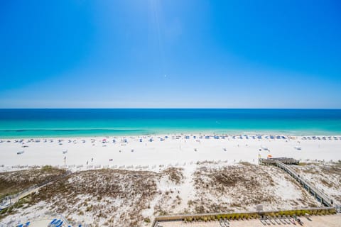 Phoenix Gulf Towers 808 Apartment in Orange Beach