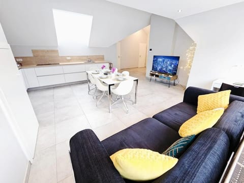 Refined 2 bedroom apartment with parking Apartment in Luxembourg