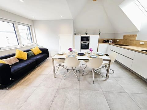 Refined 2 bedroom apartment with parking Apartment in Luxembourg