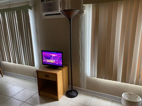 Piece of Quiet Bed and Breakfast in Pinellas Park