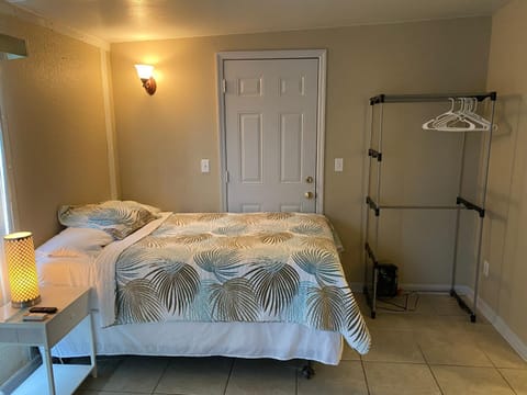 Piece of Quiet Bed and Breakfast in Pinellas Park