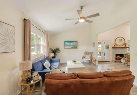 Cold Plunge Outdoor Shower Bike to Shem Creek House in Mount Pleasant