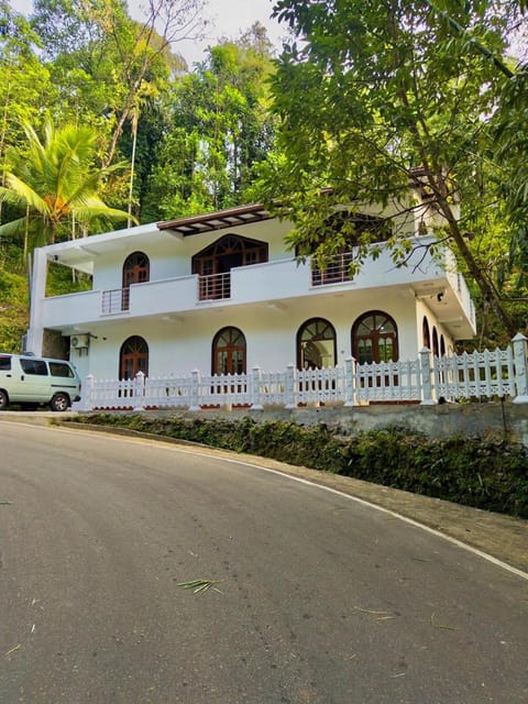 Property building, Parking