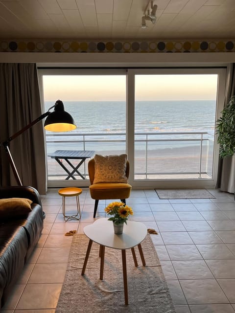 View (from property/room), View (from property/room), Living room, Seating area, Sea view