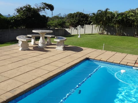 Day, Garden, Garden view, Pool view, Swimming pool, Swimming pool