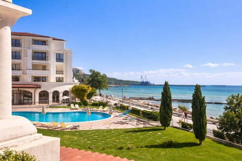 Balcony/Terrace, Balcony/Terrace