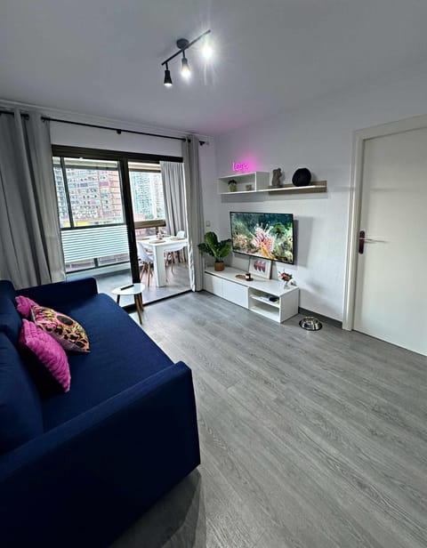 Piso pet friendly con vista al mar y parking Apartment in Benidorm