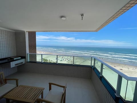 Day, Natural landscape, View (from property/room), Balcony/Terrace, Seating area, Dining area, Beach, Evening entertainment, Sea view