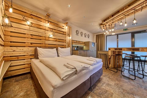 Kitchen or kitchenette, Living room, Photo of the whole room, Seating area, Dining area