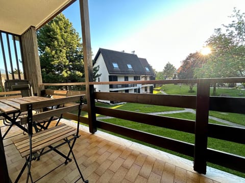 Day, View (from property/room), Balcony/Terrace, Dining area, Garden view, Sunset