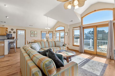 Anchors Away House in Corolla