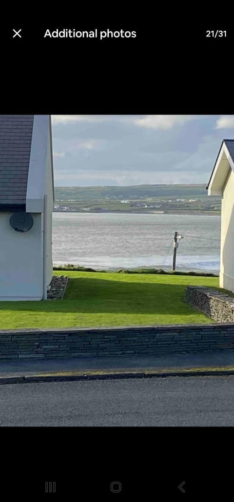 Seapark Lahinch House 3 min walk to Beach&Village House in Lahinch