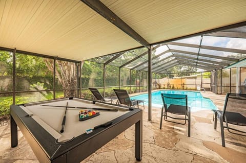 Patio, Balcony/Terrace, Pool view, Swimming pool, sunbed