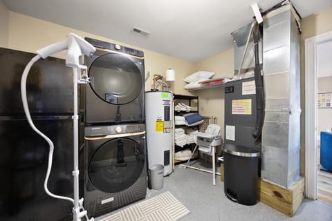 The Bird House on Highland Green House in Lake Cumberland