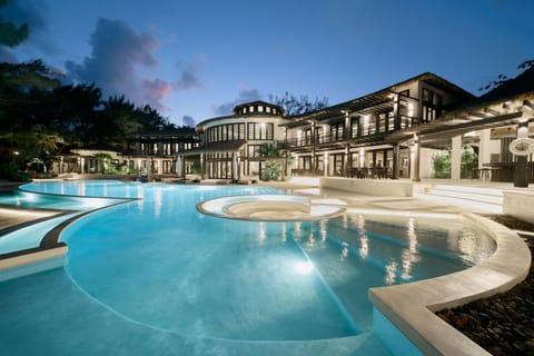Property building, Night, Pool view, Swimming pool, Swimming pool