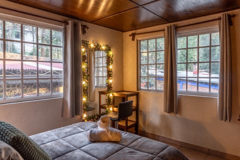 AVE House House in State of Morelos