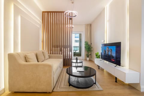 Lux condo 3 BHK in Dubai Marina Apartment in Dubai