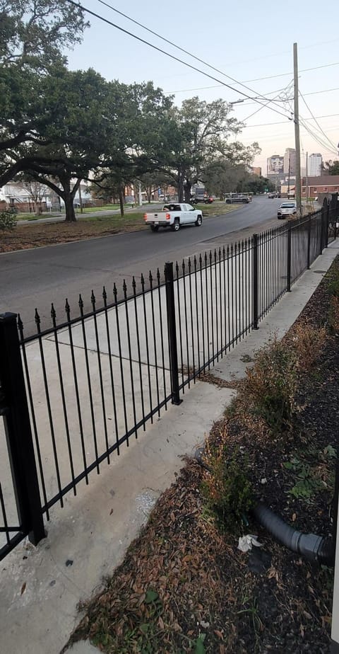 Charming Home near Superdome and French Qtr - less than 10 min House in Warehouse District