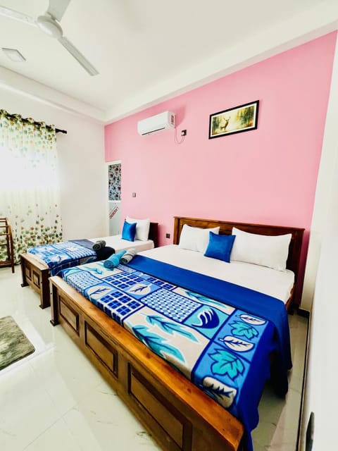 Bedroom, air conditioner