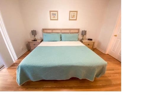 D2 Bishop on the Green 2 BR 2 BA Condo Colonial Charters Golf Course Apartment in Little River