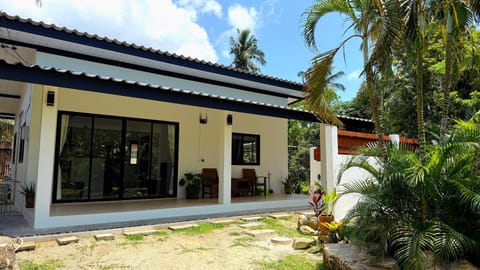 Property building, Patio, Garden, Garden view