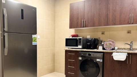 Spacious 2BR Apartment,3 Bathrooms, Near Mall Apartment in Abu Dhabi