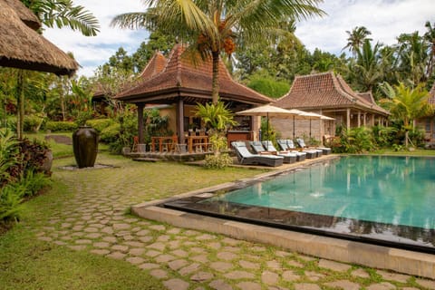 Lounge or bar