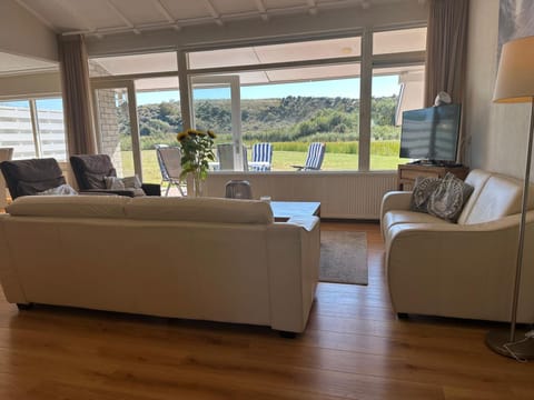 View (from property/room), Living room, Seating area