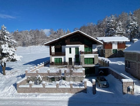 Property building, Winter