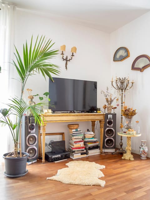 TV and multimedia, Living room
