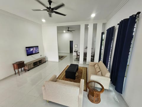 TV and multimedia, Living room, internet, internet