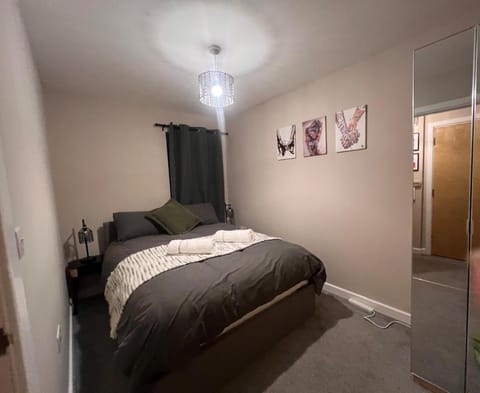 Stylish modern flat Calm and comfortable Apartment in Bristol